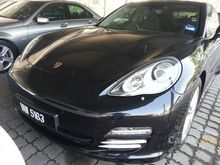 2010 Porsche Panamera 3.6 4 Hatchback