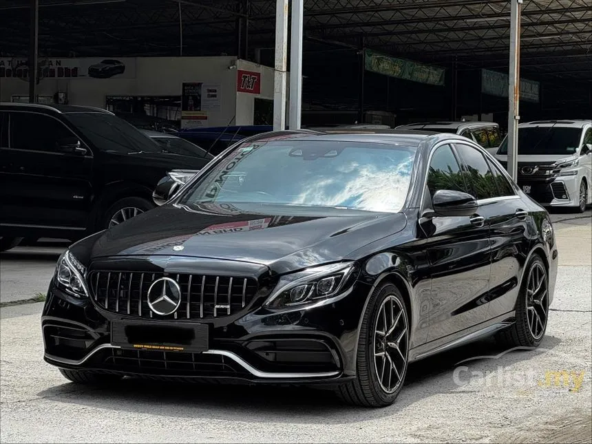 2016 Mercedes-Benz C200 AMG Line Sedan