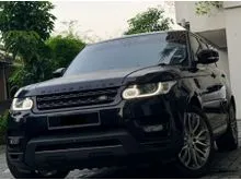 ONLY 48K KM MILEAGE Land Rover Range Rover Sport 3.0 2017