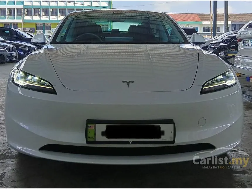 2025 TESLA Model 3 Standard Enhance Autopilot Sedan