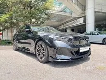 (BMW PREMIUM SELECTION) 2024 BMW 520i 2.0 M Sport Sedan - 13K KM MILEAGE, M PERFORMACE BODYKIT, WARRANTY + FREE SERVICE TILL NOV 2029