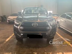 2025 Toyota Hilux 2.4 E Dual Cab Pickup