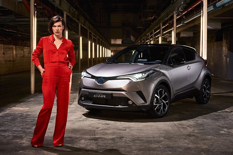New Toyota C-HR dalam Diri Milla Jovovich 3