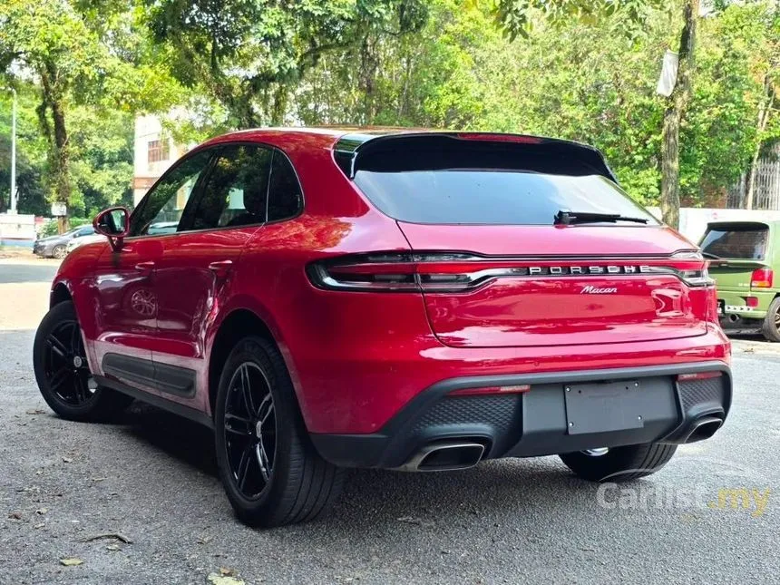 2022 Porsche Macan SUV