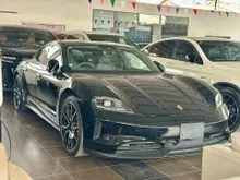 Facelift 2025 Porsche Taycan RWD  Sedan