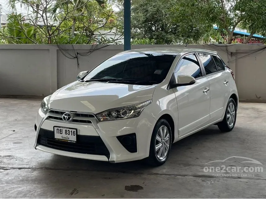 2017 Toyota YARIS G Hatchback