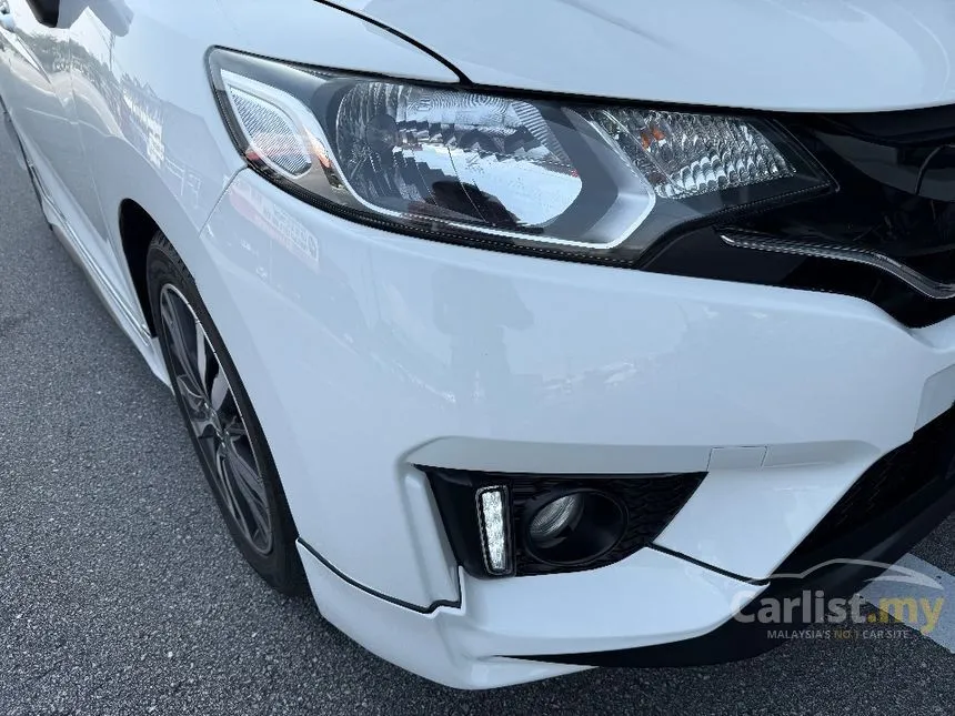 2017 Honda Jazz V Hatchback