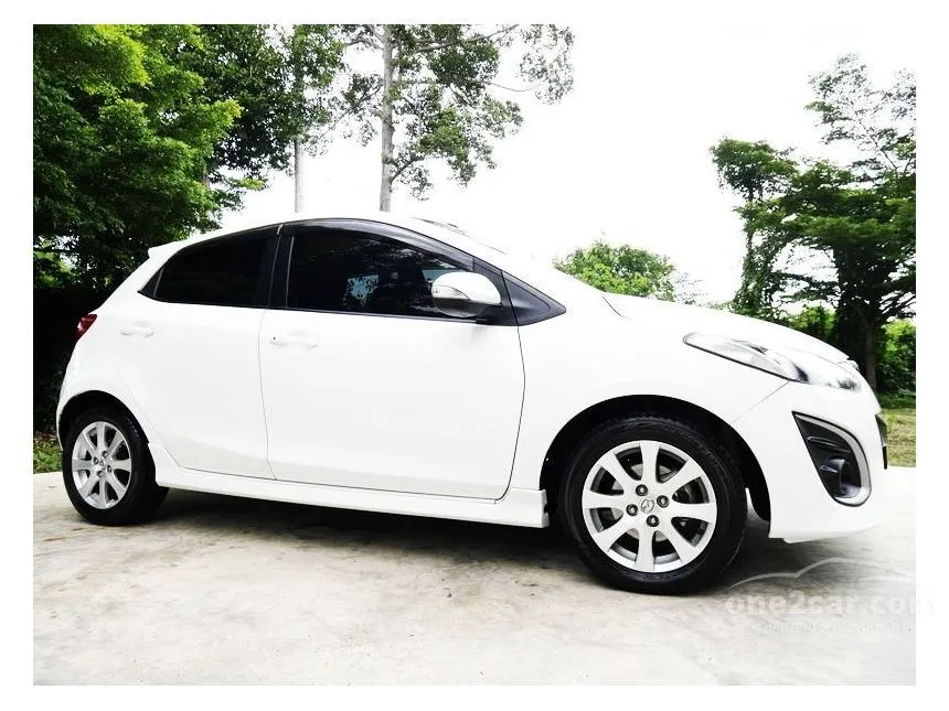 2013 Mazda 2 Sports Groove Hatchback
