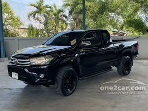 2017 Toyota HILUX REVO 2.4 E Prerunner Smart Cab Pickup