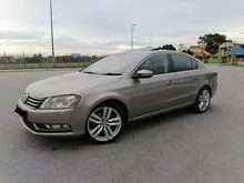 TRUE YEAR MADE 2012 Volkswagen Passat 1.8 TSI Sedan SUNROOF FULL SPEC