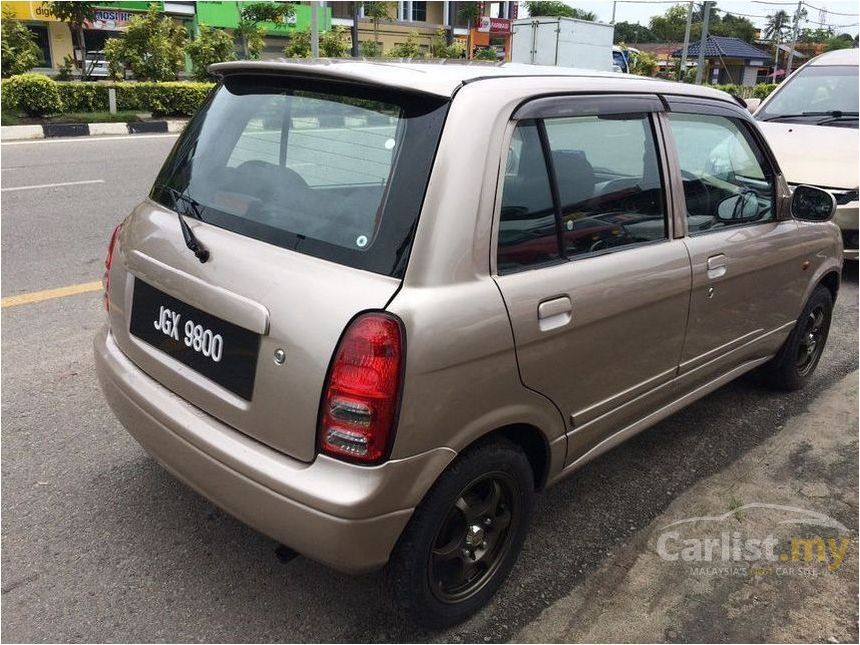 kereta kelisa auto untuk dijual