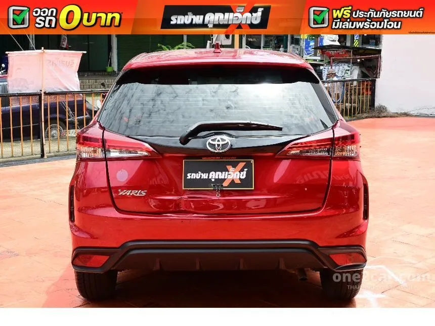 2024 Toyota YARIS Sport Hatchback