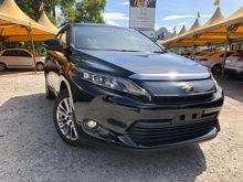 2015 Toyota Harrier 2.0 Premium SUV Black with Sunroof & 2 Tone Walnut Interior (Full Loan with Low Interest)