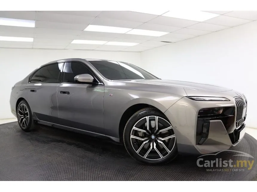 2024 BMW 750e xDrive M Sport Pure Excellence Sedan