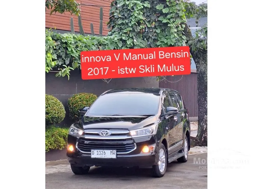 Jual Mobil Toyota Kijang Innova 2017 V 2.0 di Jawa Barat Manual MPV Hitam Rp 270.000.000