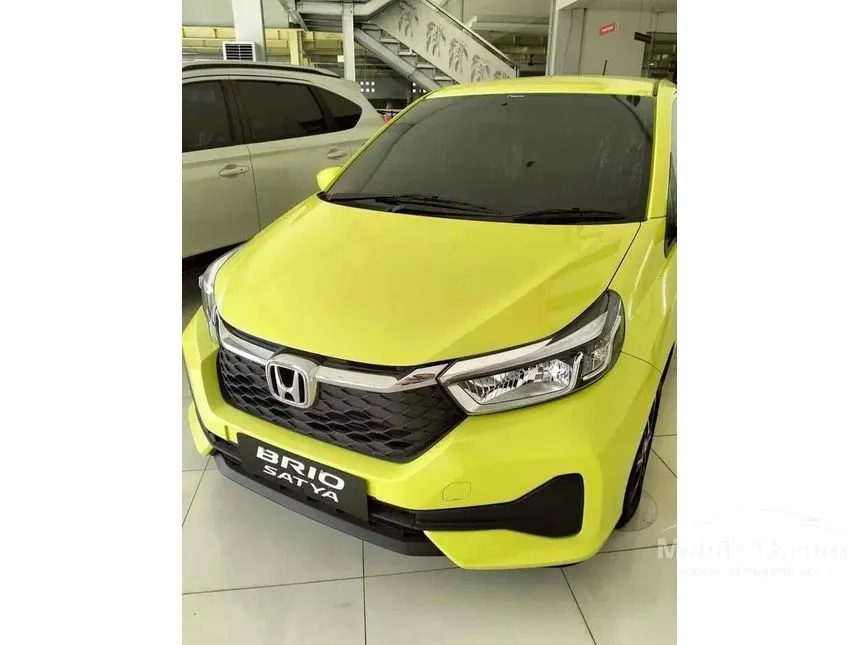 Jual Mobil Honda Brio 2024 E Satya 1.2 di Jawa Barat Automatic Hatchback Kuning Rp 206.000.000