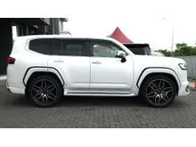 Unreg 2023 Land Cruiser ZX, [Petrol] Modellista Kit, Rear Entertainment, JBL, Sunroof, Leather Seat, Full Spec.