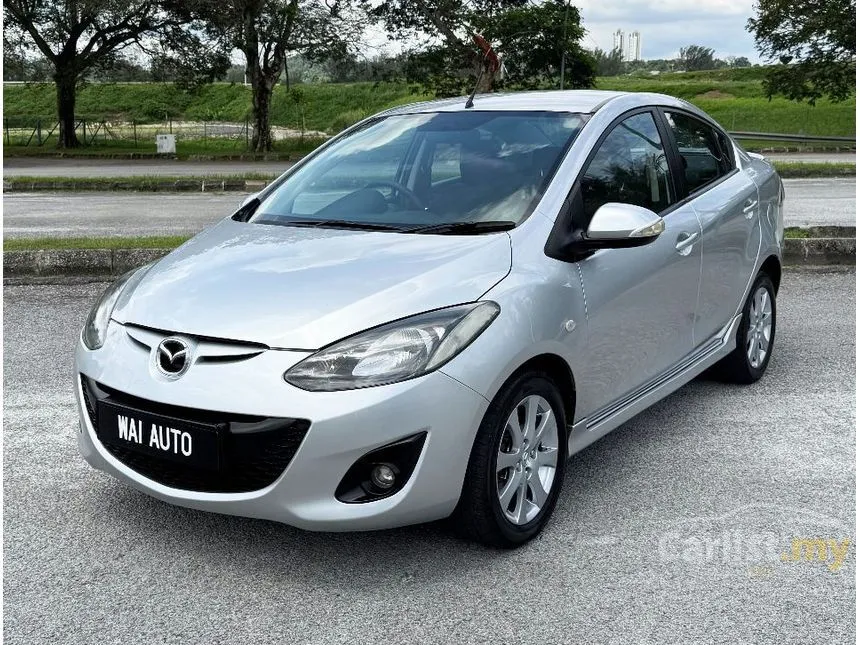 2012 Mazda 2 R Sedan