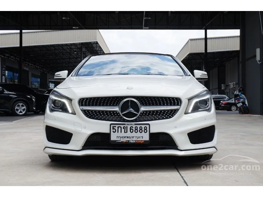 2017 Mercedes-Benz CLA250 AMG Dynamic Sedan