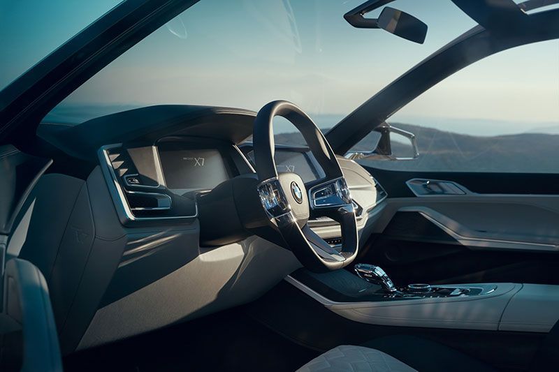 BMW X7 iPerformance Bertabur Kemewahan akan Hadir di Frankfurt 7