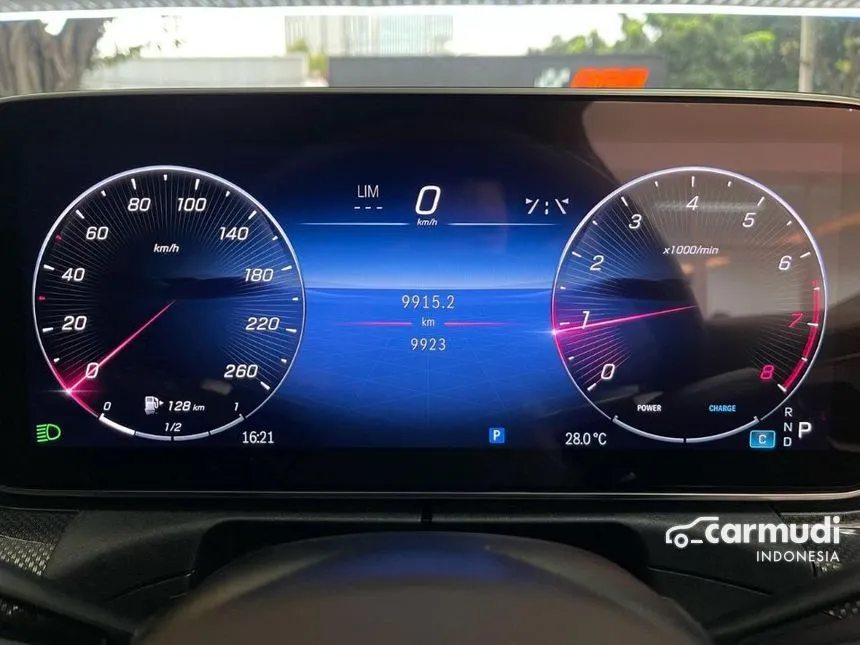 2023 Mercedes-Benz C300 AMG Line Sedan