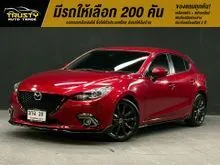 2014 Mazda 3 2.0 (ปี 14-18) S Sports Hatchback