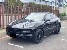 2023 Porsche Cayenne 3.0 Coupe Japan Spec incoming stock 14 way seats Sport Chrono Package Matrix LED Panoromic Roof Black Interior Low Mileage