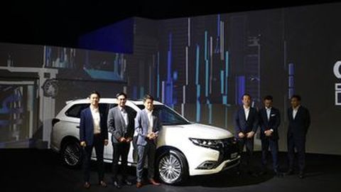 Mitsubishi Outlander PHEV Seharga Rp 1 Miliar Sudah Dipesan 40 Orang