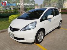 2011 Honda Jazz 1.5 (ปี 08-14) V i-VTEC Hatchback AT