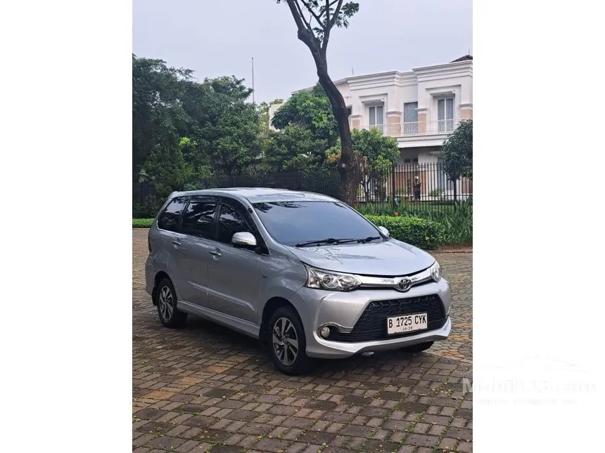 Jual Mobil Toyota Avanza 2017 Veloz 1.5 di DKI Jakarta Automatic MPV Silver Rp 150.000.000