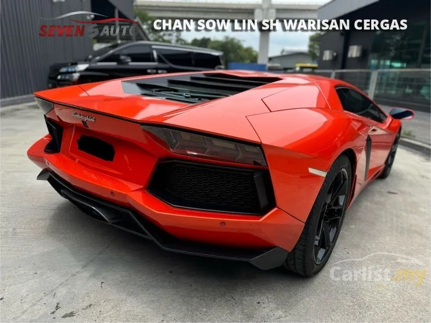 2012 Lamborghini Aventador LP700-4 Coupe