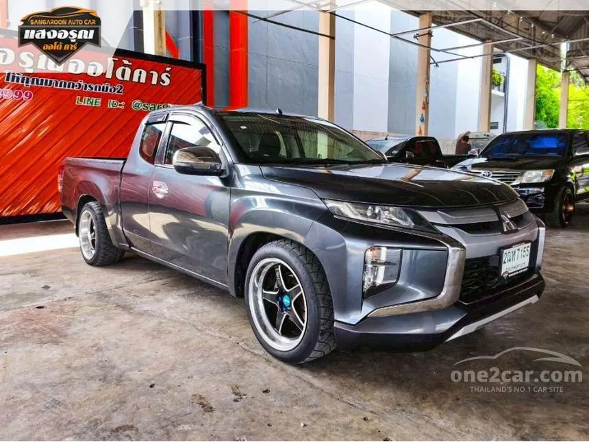 2020 Mitsubishi TRITON GLX Mega Cab Pickup