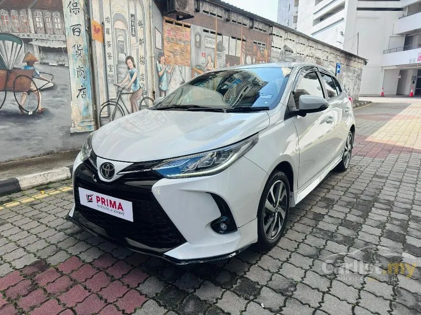 2022 Toyota Yaris E Hatchback