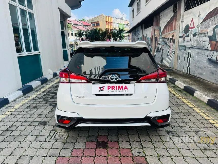 2022 Toyota Yaris E Hatchback
