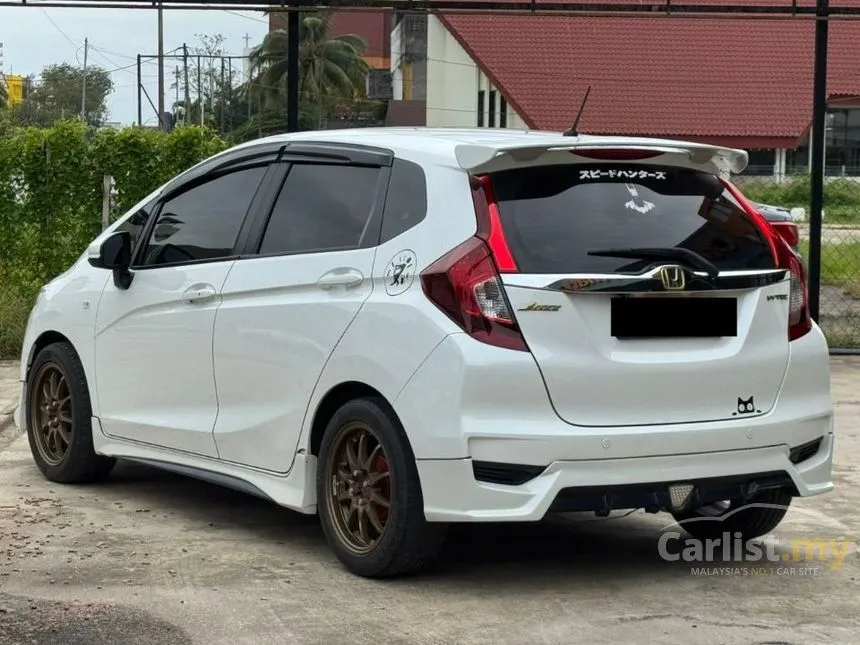 2020 Honda Jazz E i-VTEC Hatchback