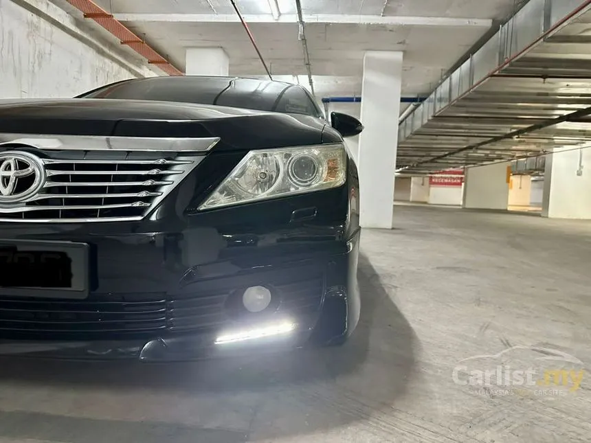 2014 Toyota Camry V Sedan