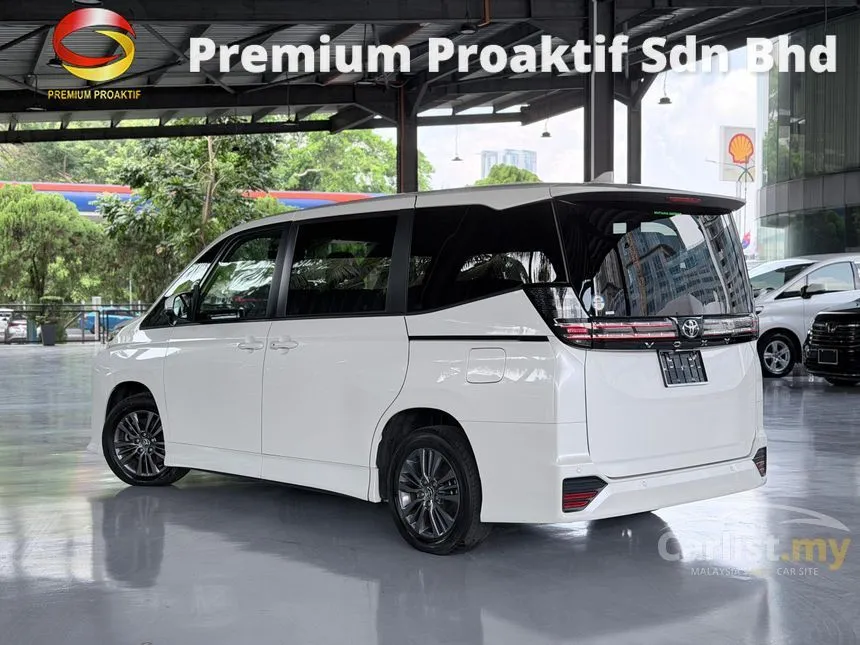 2022 Toyota Voxy S-G MPV