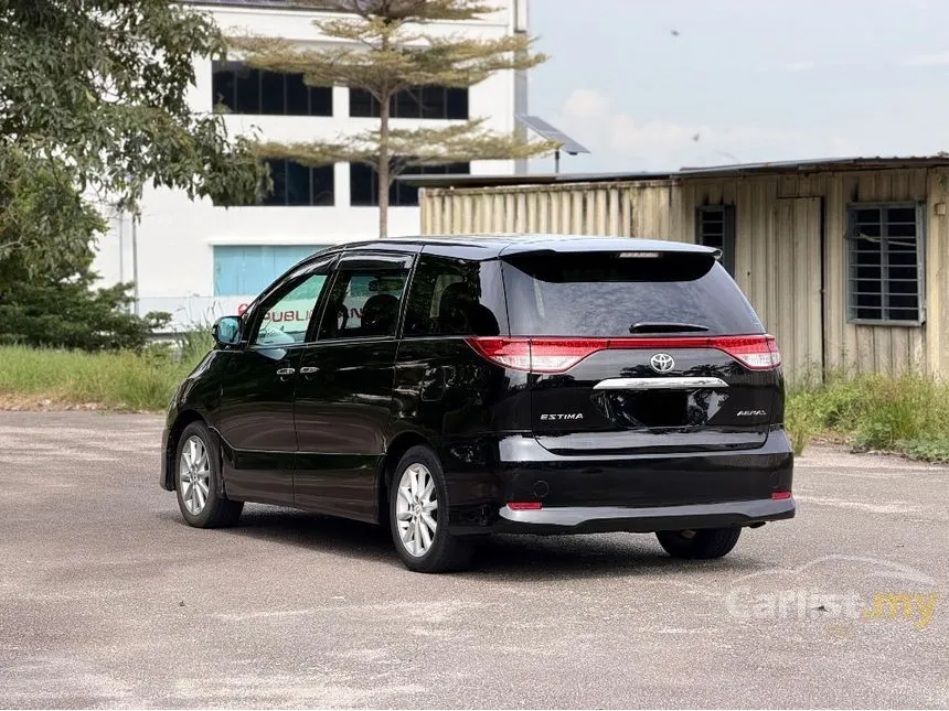 2011 Toyota Estima MPV