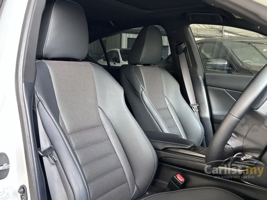 2022 Lexus IS 300 F Sport Sedan