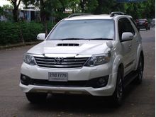 2014 Toyota Fortuner 3.0 (ปี 12-15) TRD Sportivo 4WD SUV