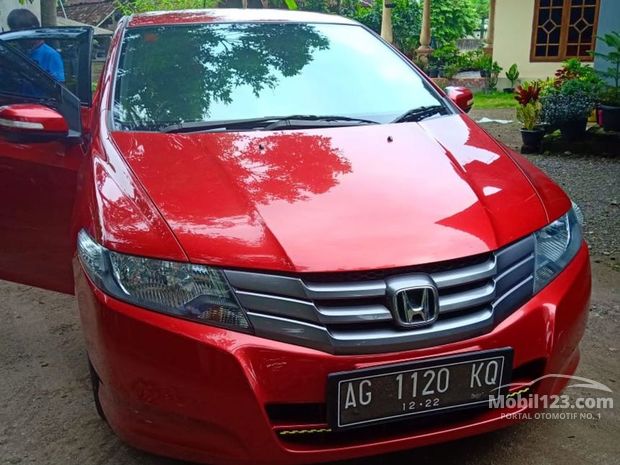  Honda  City  Mobil  bekas  dijual  di Jawa  timur  Indonesia 