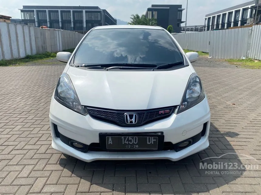 Jual Mobil Honda Jazz 2014 RS 1.5 di DKI Jakarta Automatic Hatchback Putih Rp 160.000.000