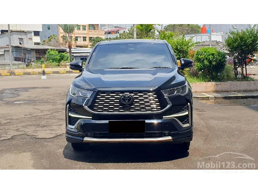 2025 Toyota Kijang Innova Zenix Q HV TSS ( Premium Color) MPV