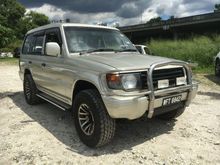 CASH BUY ONLY,One Ladies Owner,Original Condition,Well Maintain-1997 Mitsubishi Pajero 4x4 2.6(M) 7 Seater SUV_PETROL