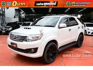 2015 Toyota FORTUNER 3.0 V SUV