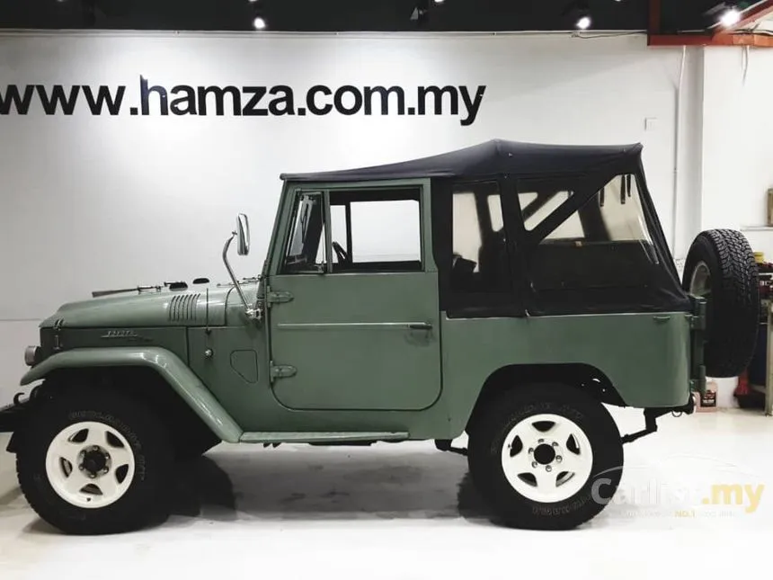 1966 Toyota Land Cruiser FJ40 SUV