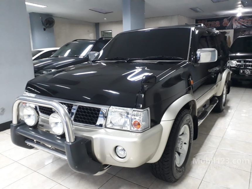 Jual Mobil Nissan Terrano 2004 Kingsroad K2 2.4 di DKI Jual Mobil Nissan Terrano 2004 Kingsroad K2 2.4 di DKI