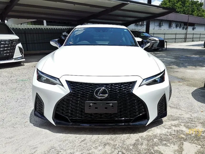 2023 Lexus IS 300 F Sport Sedan
