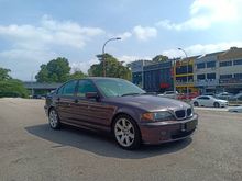 2003 BMW 318i 2.0 Sedan