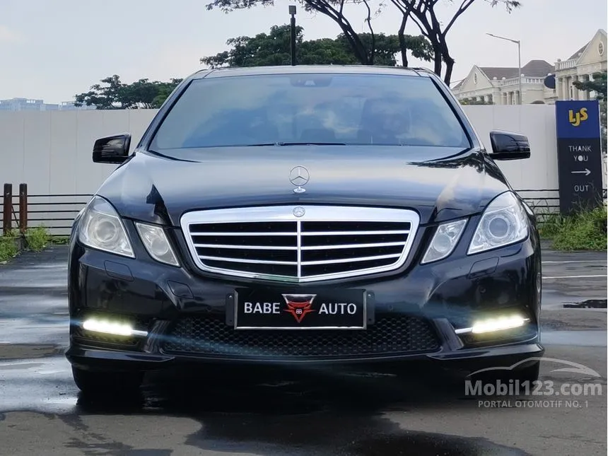 2013 Mercedes-Benz E300 Avantgarde AMG Sedan